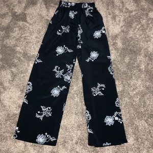 Target Navy & White Floral Flowy Pants